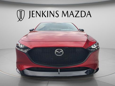 Certified 2025 MAZDA MAZDA3 Hatchback w/Premium Plus Pkg image 3