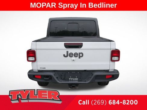 Used 2021 Jeep Gladiator Sport w/ Quick Order Package 24Q 80Th AWD/4WD image 7
