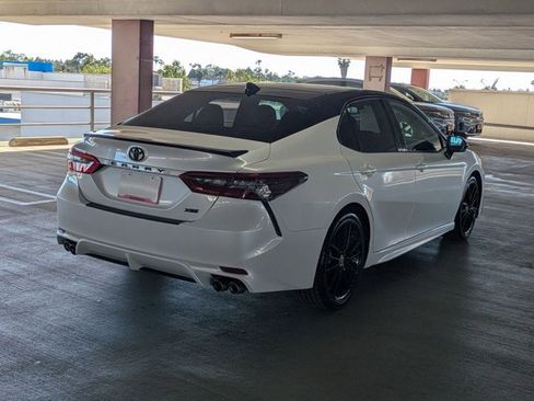 Used 2023 Toyota Camry XSE image 5