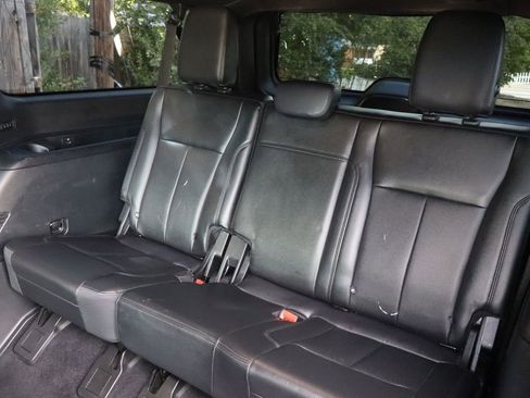 Used 2020 Ford Expedition Max XLT w/ Equipment Group 202A AWD/4WD image 21