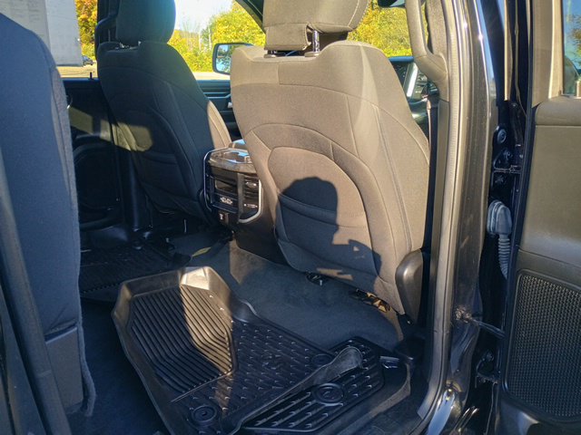 Used 2021 RAM 1500 Big Horn AWD/4WD image 17