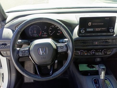 Used 2025 Honda HR-V Sport image 10