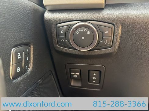 Used 2020 Ford F150 Lariat w/ FX4 Off-Road Package image 18