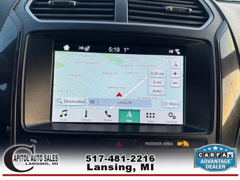 Used 2019 Ford Explorer XLT w/ Equipment Group 202A AWD/4WD image 28