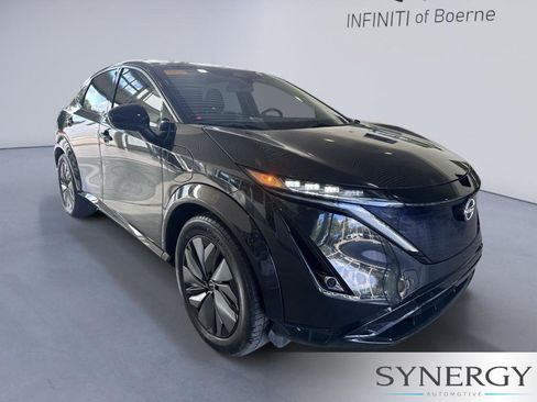 Used 2023 Nissan Ariya FWD image 3
