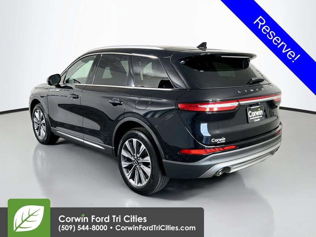 Used 2022 Lincoln Corsair Reserve w/ Equipment Group 201A AWD/4WD image 11