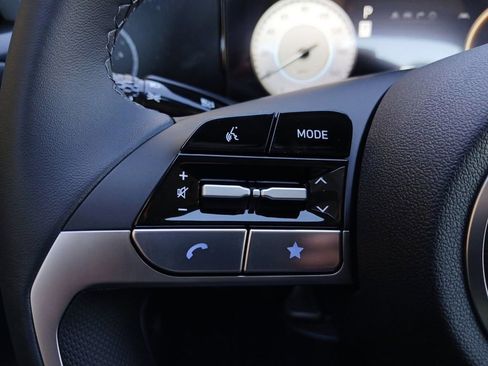 New 2026 Hyundai Elantra Limited FWD image 19