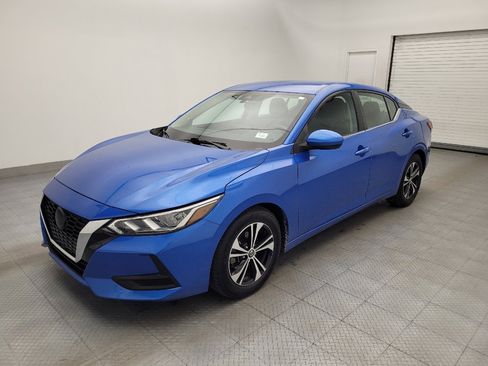 Used 2022 Nissan Sentra SV image 2