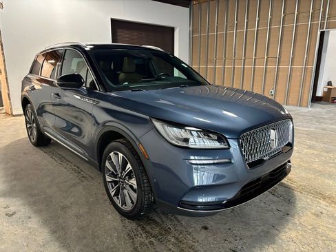 Used 2022 Lincoln Corsair Reserve w/ Equipment Group 201A image 4