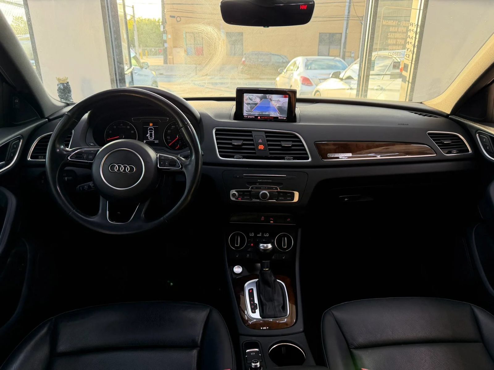 Used 2018 Audi Q3 2.0T Premium Plus w/ Premium Plus Package AWD/4WD image 5