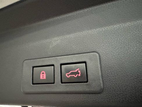 Used 2022 Subaru Ascent Onyx Edition image 26