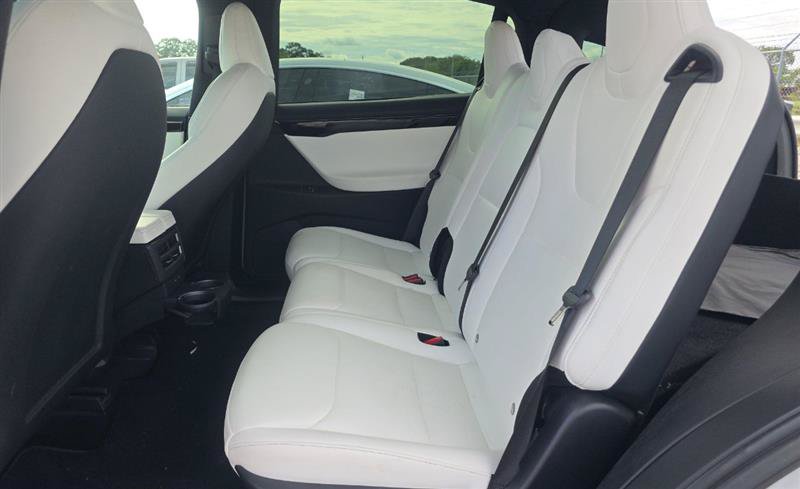 Used 2021 Tesla Model X Long Range AWD/4WD image 7