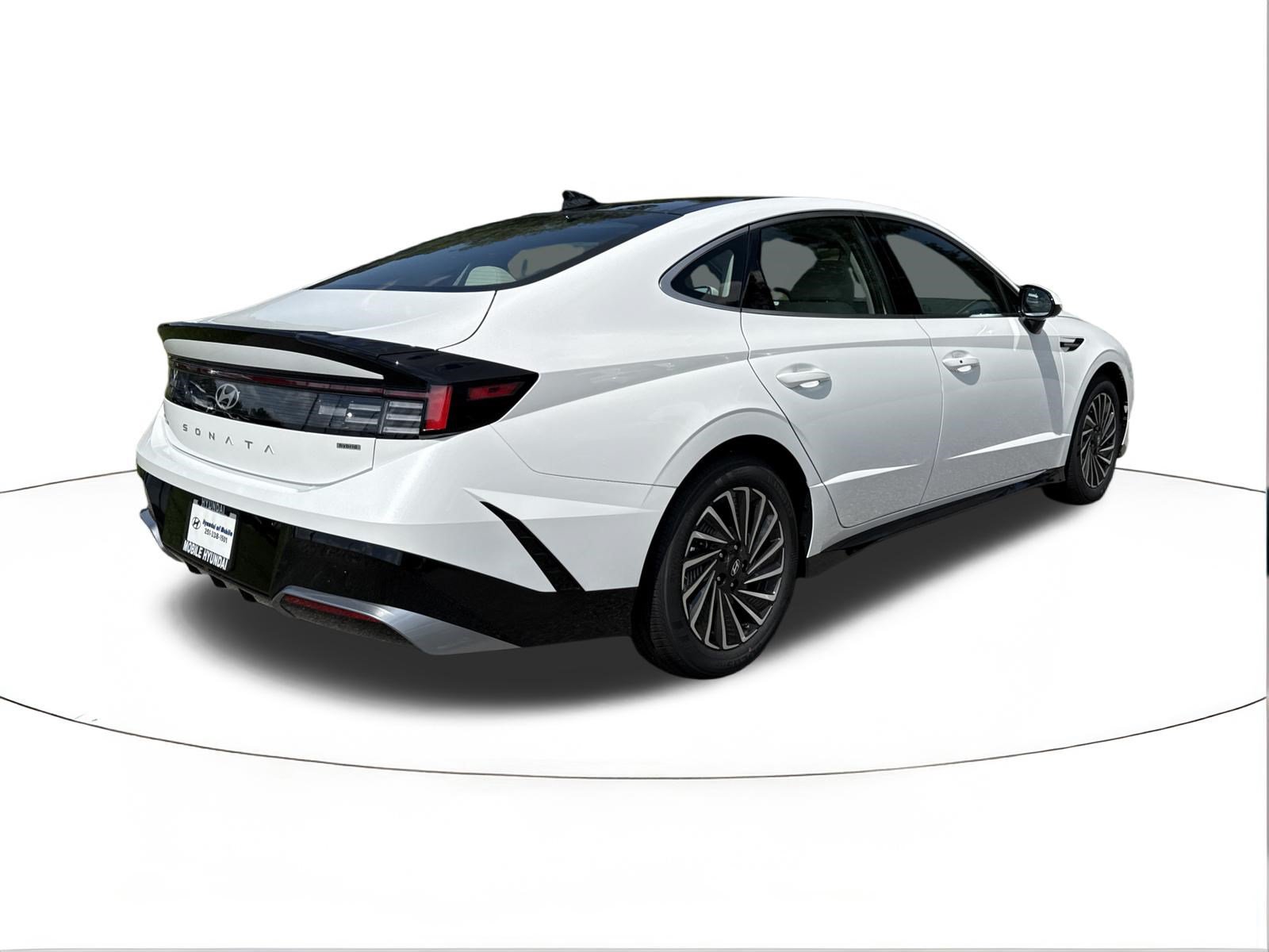 New 2026 Hyundai Sonata SEL FWD image 3
