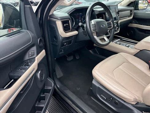 Used 2024 Ford Expedition Max Limited AWD/4WD image 11