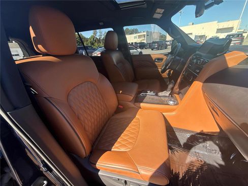 Used 2024 INFINITI QX80 Sensory AWD/4WD image 27
