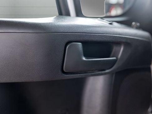 Used 2025 RAM ProMaster 2500 w/ Convenience Group FWD image 26