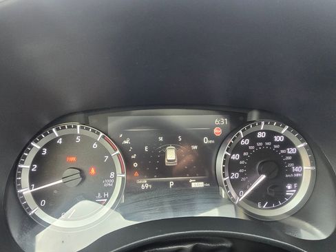 Used 2023 Toyota Highlander XSE AWD/4WD image 18