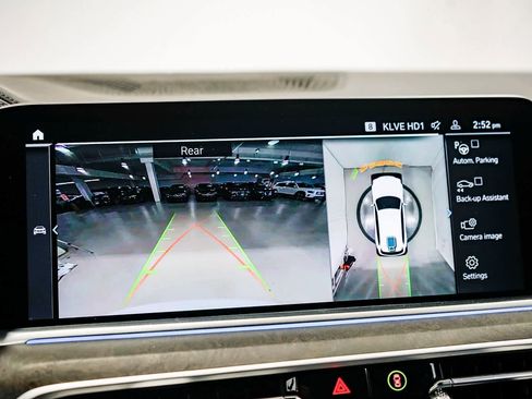 Used 2022 BMW X5 xDrive45e w/ M Sport Package image 24