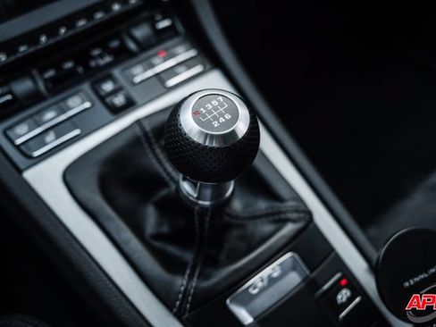 Used 2016 Porsche Cayman GT4 RWD image 13
