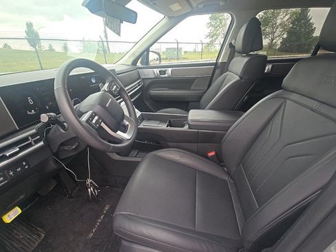 Used 2025 Hyundai Santa Fe XRT AWD/4WD image 6