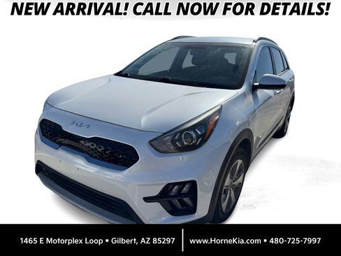 Used 2022 Kia Niro LX image 1