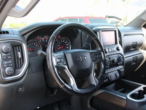 Used 2019 Chevrolet Silverado 1500 RST w/ All-Star Edition image 18