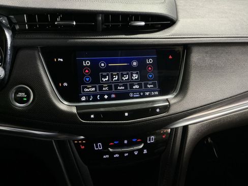 Used 2021 Cadillac XT5 Luxury FWD image 22