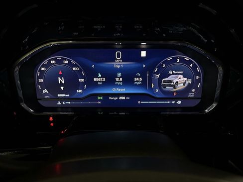 Used 2022 Chevrolet Silverado 1500 LT Trail Boss w/ LT Trail Boss Premium Package image 11