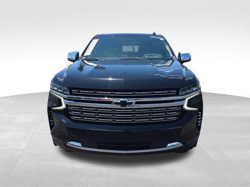Used 2024 Chevrolet Suburban Premier AWD/4WD image 10