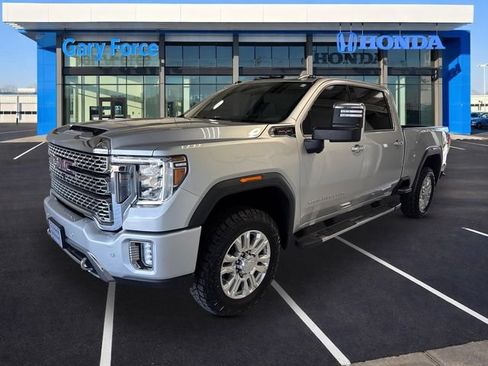 Used 2021 GMC Sierra 2500 Denali w/ Denali Ultimate Package AWD/4WD image 4