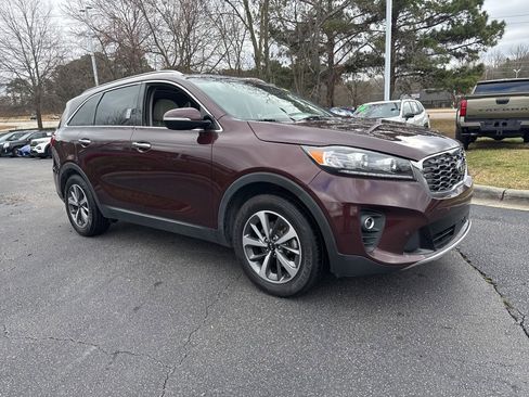 Used 2019 Kia Sorento EX w/ EX Touring Package image 7