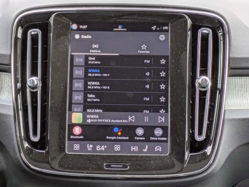 New 2026 Volvo XC40 B5 Ultra w/ Protection Package Premier image 19