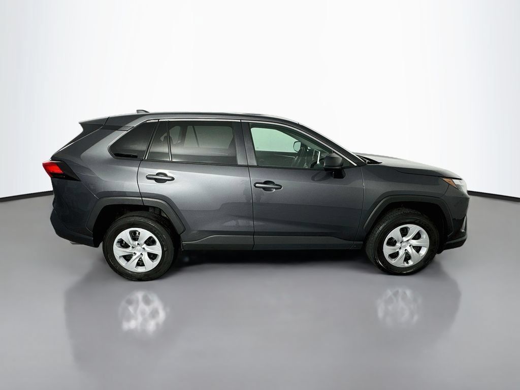 Used 2025 Toyota RAV4 LE AWD/4WD image 8