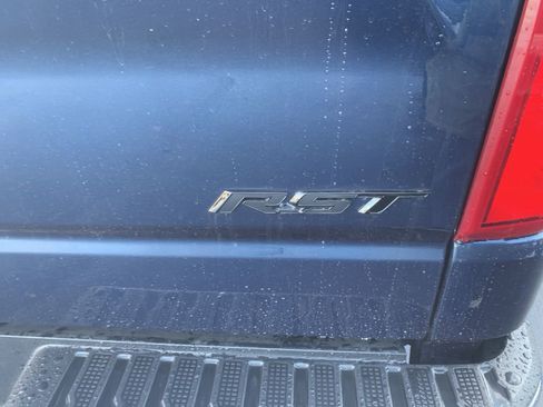 Used 2022 Chevrolet Silverado 1500 RST w/ Convenience Package II image 10