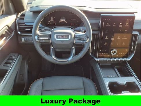 New 2026 GMC Acadia AT4 w/ Luxury Package image 7