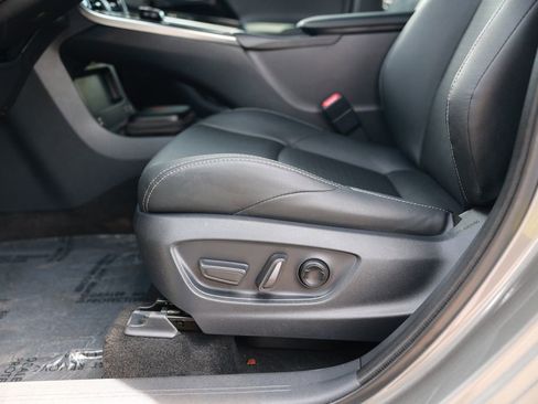 Used 2023 Toyota bZ4X Limited image 19