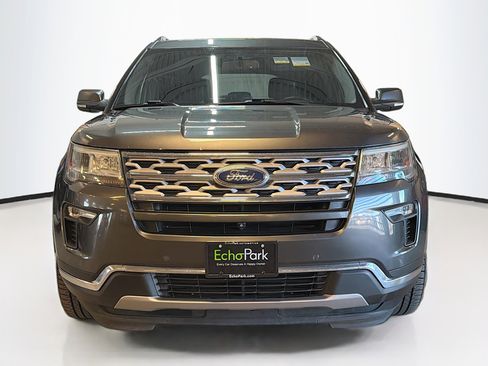 Used 2019 Ford Explorer Limited w/ Class III Trailer Tow Package image 2