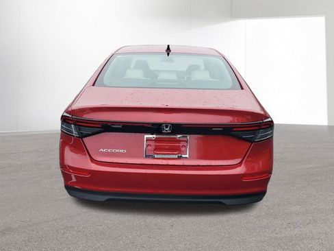 New 2025 Honda Accord SE image 15