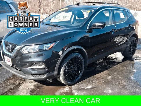 Used 2022 Nissan Rogue Sport SL image 2