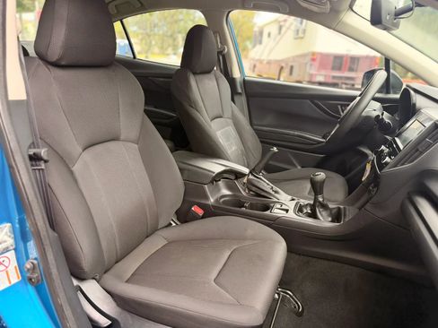 Used 2018 Subaru Impreza 2.0i AWD/4WD image 12