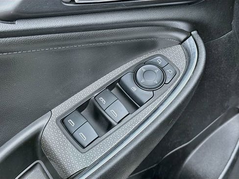 Used 2018 Chevrolet Malibu LT w/ Leather Package FWD image 23