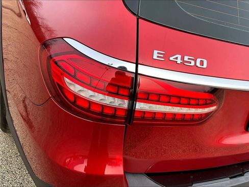 Used 2021 Mercedes-Benz E 450 4MATIC All-Terrain Wagon w/ Premium Package image 23