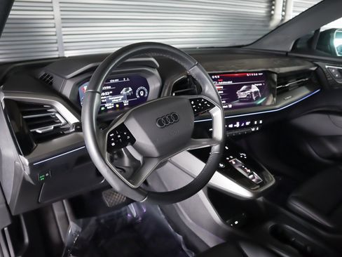 Used 2023 Audi Q4 e-tron Premium w/ Premium Plus RWD image 17