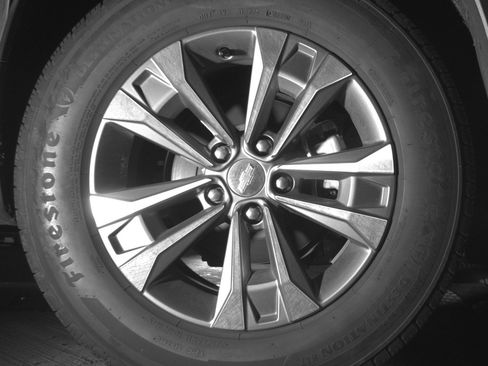 Used 2025 Chevrolet Equinox LT FWD image 15