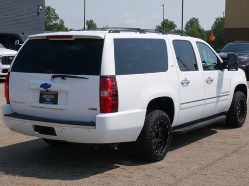Used 2011 Chevrolet Suburban LTZ AWD/4WD image 13
