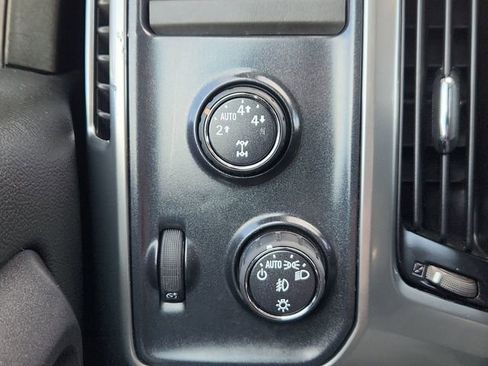 Used 2016 Chevrolet Silverado 1500 LT w/ All Star Edition image 38