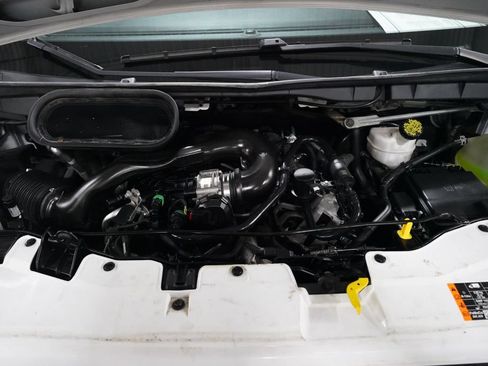 Used 2022 Ford Transit 250 Low Roof w/ Exterior Upgrade Package RWD image 3