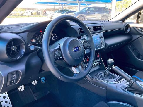 Used 2025 Subaru BRZ tS image 18