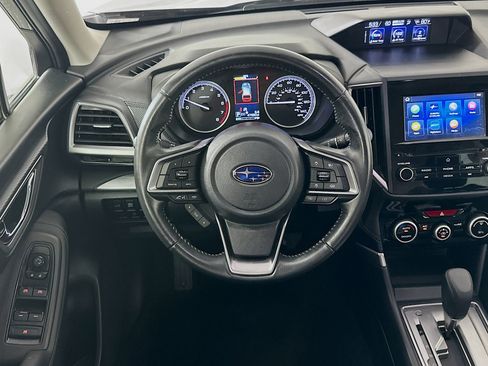 Used 2022 Subaru Forester Premium image 17