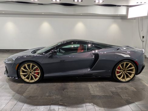 Used 2025 McLaren GTS image 3